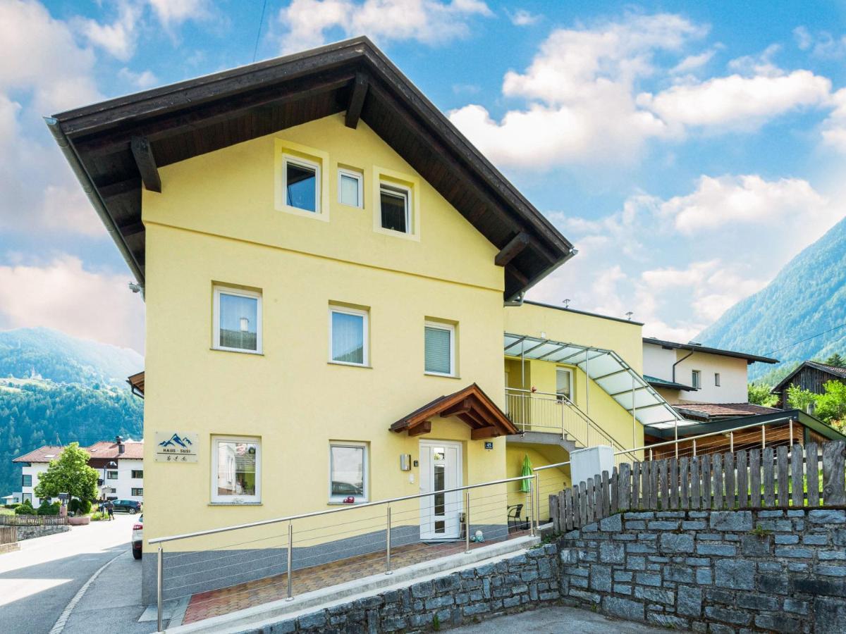ザウテンスHaus Susiアパートメント エクステリア 写真